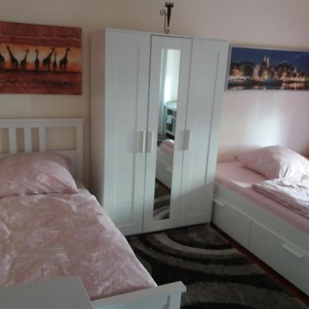 Pensionszimmer Luetzowzimmer Lübeck Exteriér fotografie