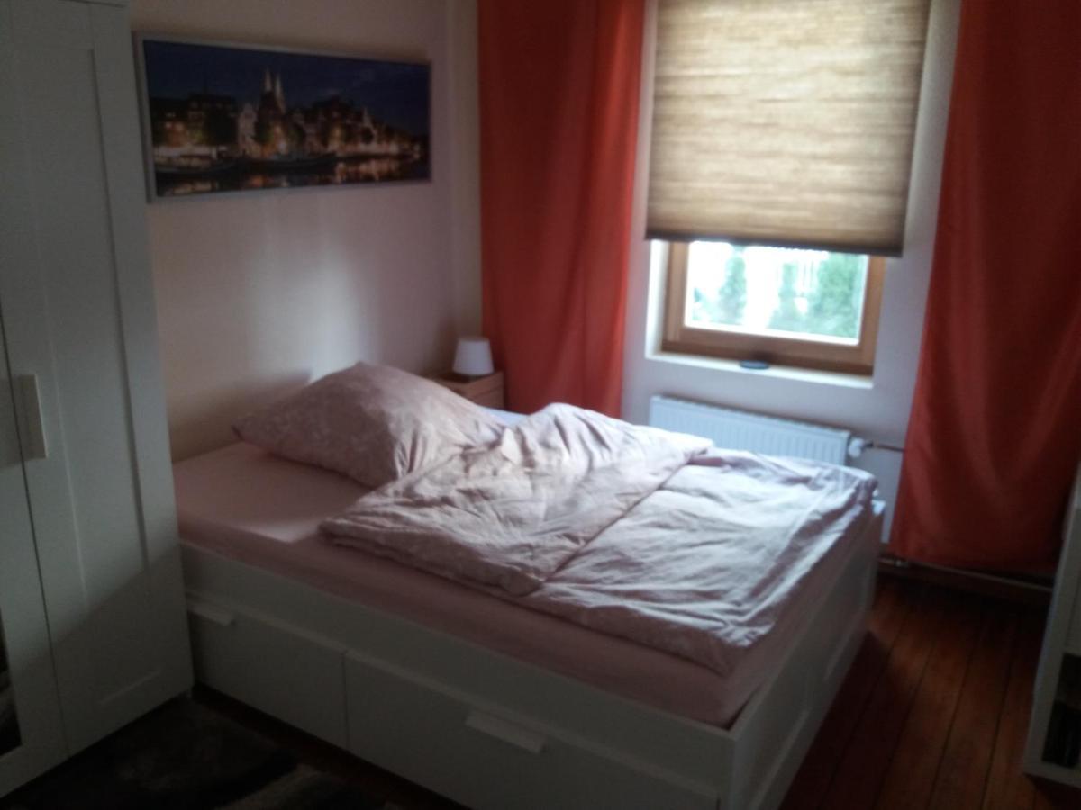 Pensionszimmer Luetzowzimmer Lübeck Exteriér fotografie